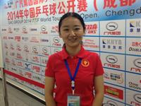 2014年6月—金艳老师率6名员工担任了乒乓球公开赛体育文化展示团队的英语播音