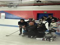 2018年8月—我系员工服务极速冰球夏令营